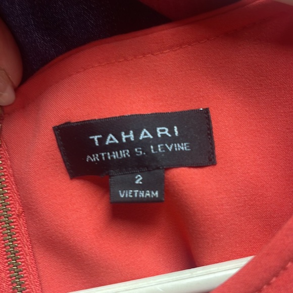 Tahari Vintage Coral back zip STUNNING! - Picture 7 of 7